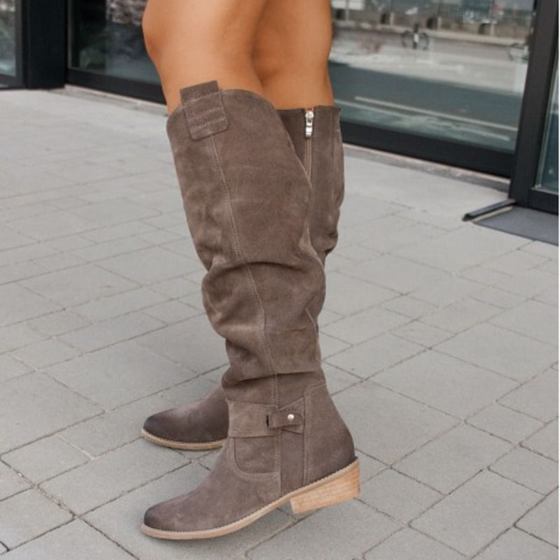 Avery – Unisex Wide Calf Boots for Full Calves