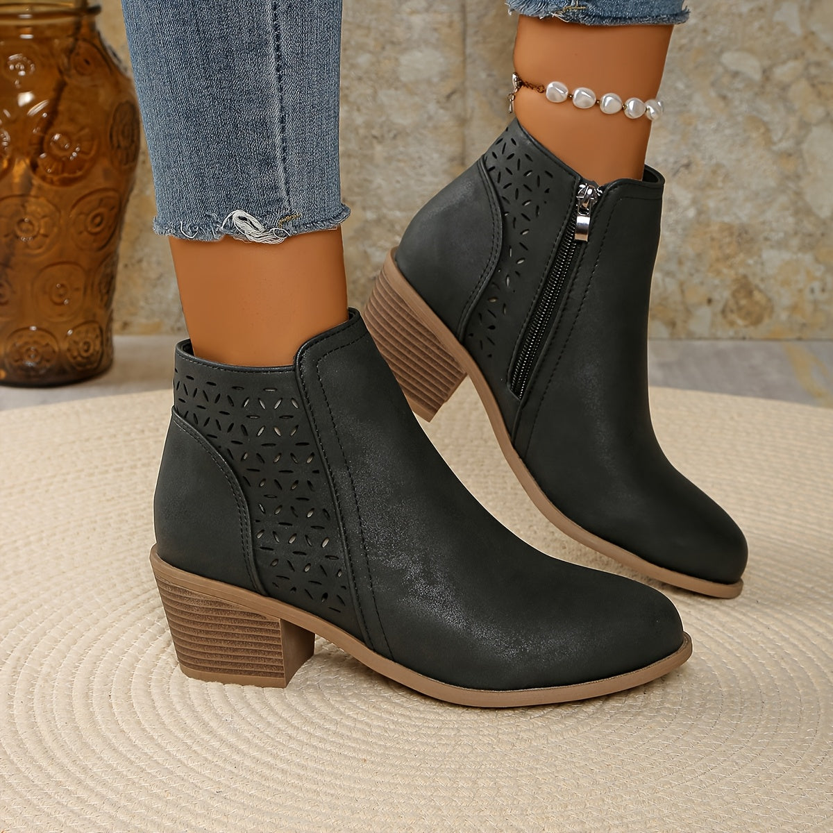 Penny – Women's Comfort Boots with a Cushioned Insole