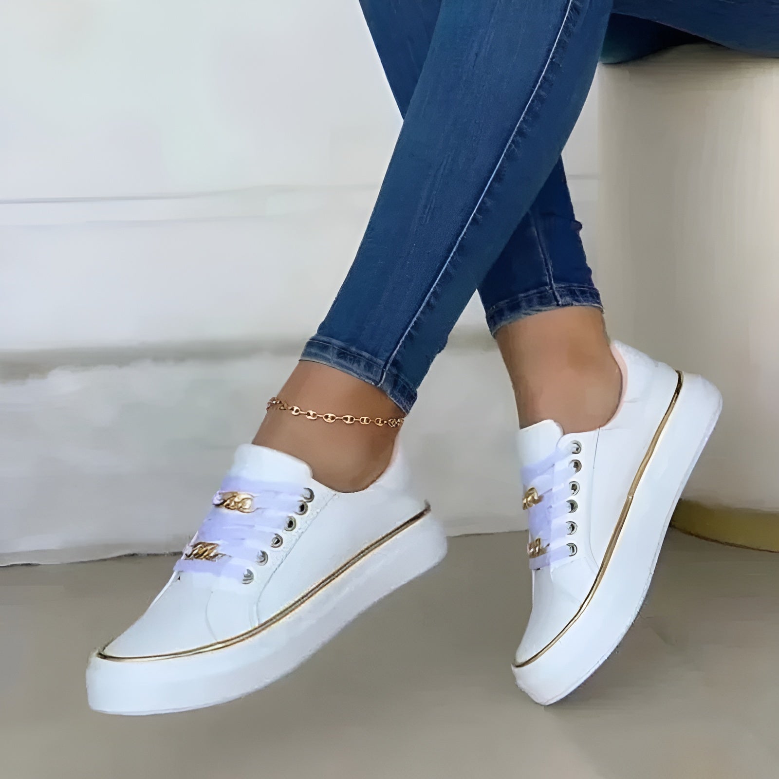 Katie – Women's Nursing Sneakers with a Non-Slip Sole