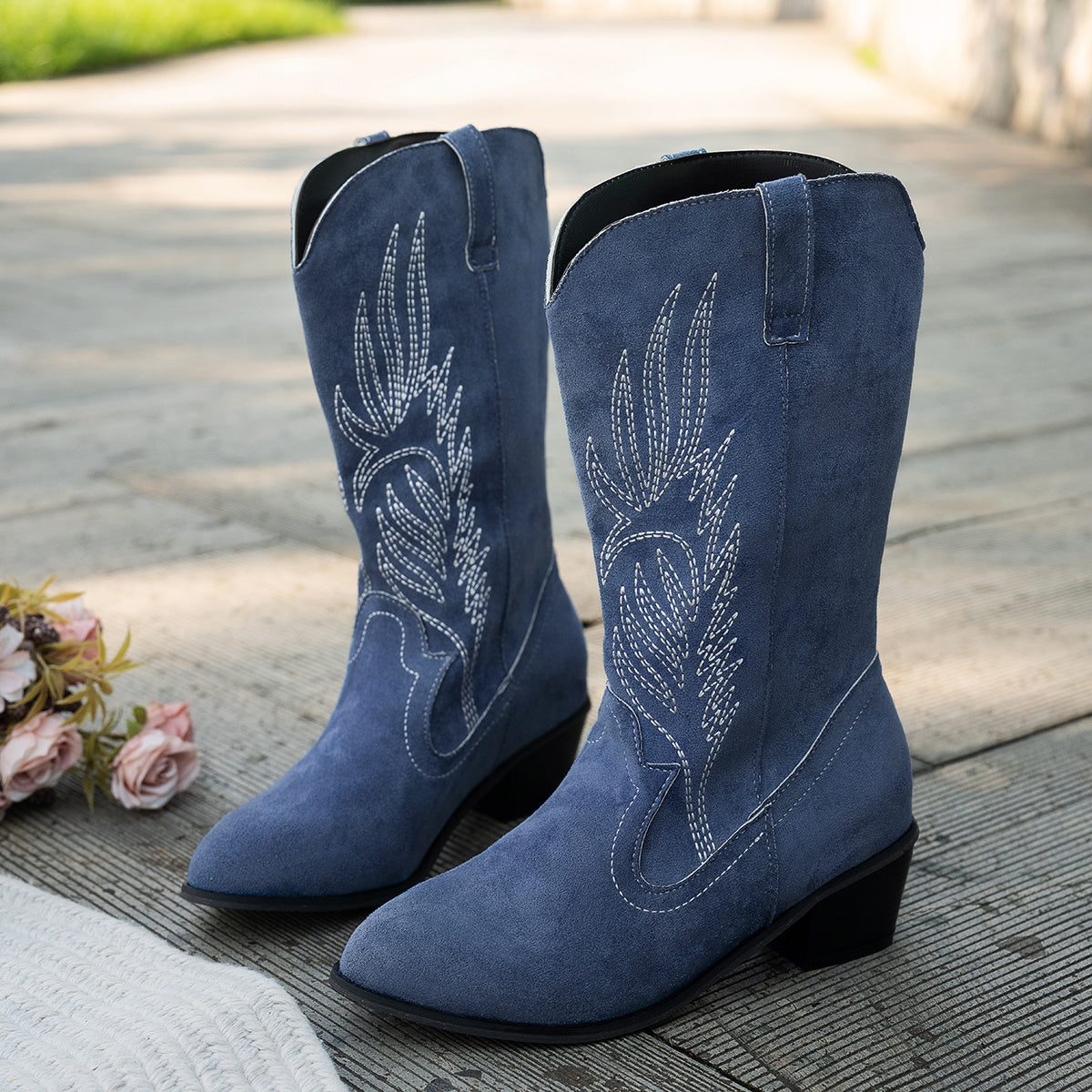 Anna – Women's Wide Calf Boots with a Stretch Shaft