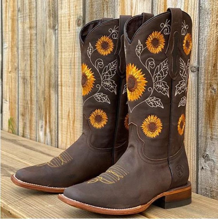 Dixie – Women's Wide Calf Boots for Full Calves