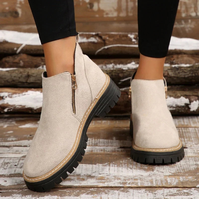 Glenda – Women's Comfort Boots with a Cushioned Insole