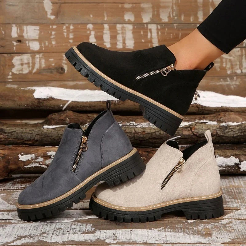 Glenda – Women's Comfort Boots with a Cushioned Insole