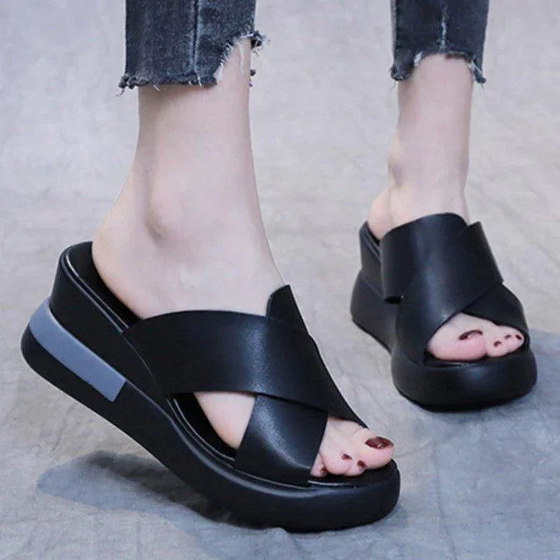 Mason – Unisex Wide Toe Box Sandals with an Adjustable Fit