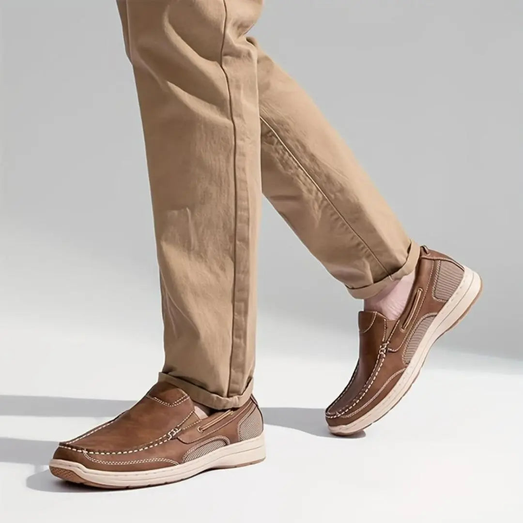 Wayne – Men's Non-Slip Loafers for Wet Floors