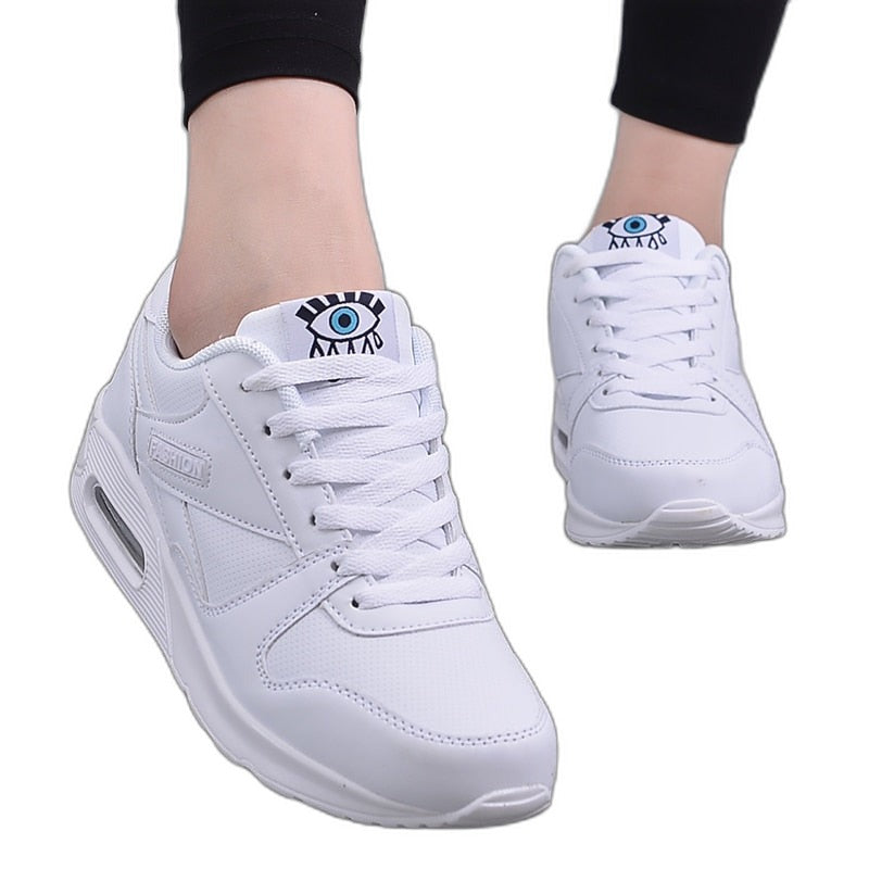 Ball – Unisex Non-Slip Shoes with a Slip-Resistant Sole