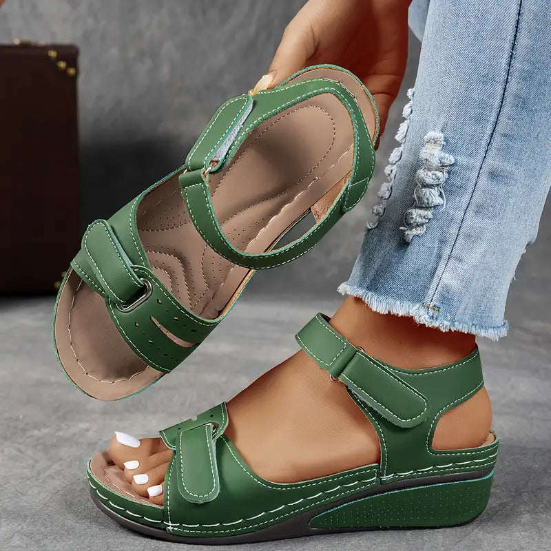 Roxanne – Women's Wide Toe Box Sandals with Room for Bunions
