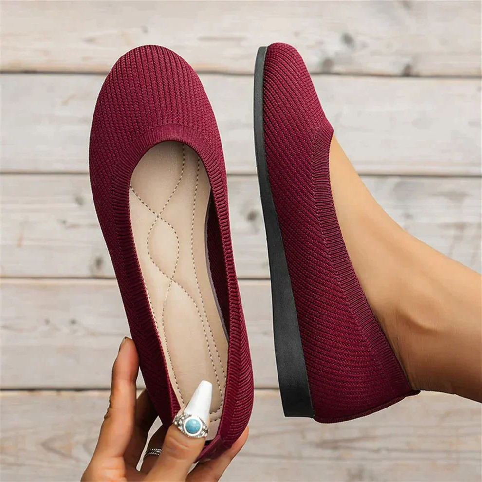 Shelby – Unisex Comfort Slippers with a Soft Lining