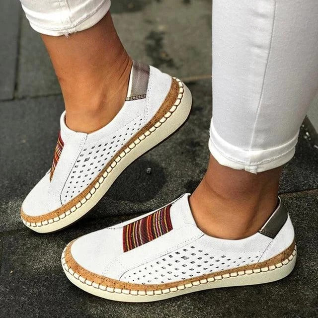 Bertha – Women's Arch Support Sneakers with a Deep Heel Cup
