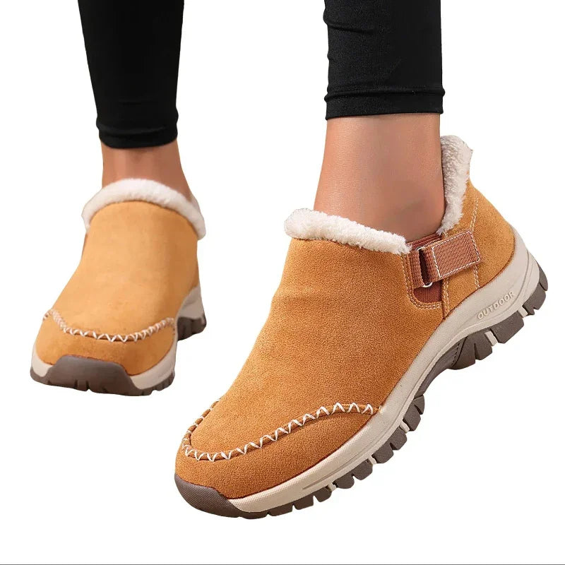 Daniels – Unisex Nursing Sneakers for 12-Hour Shifts