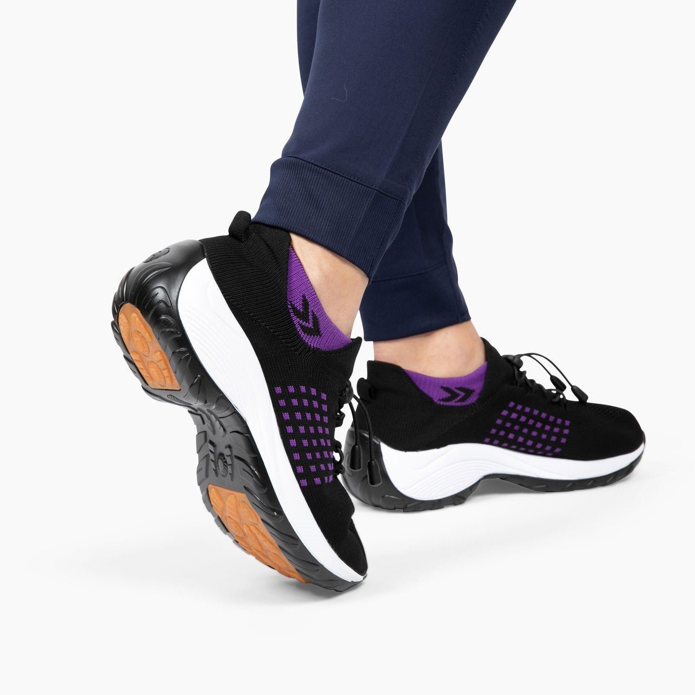 Fields – Unisex Nursing Shoes for 12-Hour Shifts