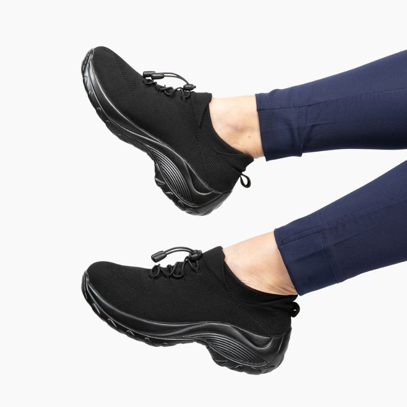 Hudson – Unisex Nursing Shoes with a Non-Slip Sole