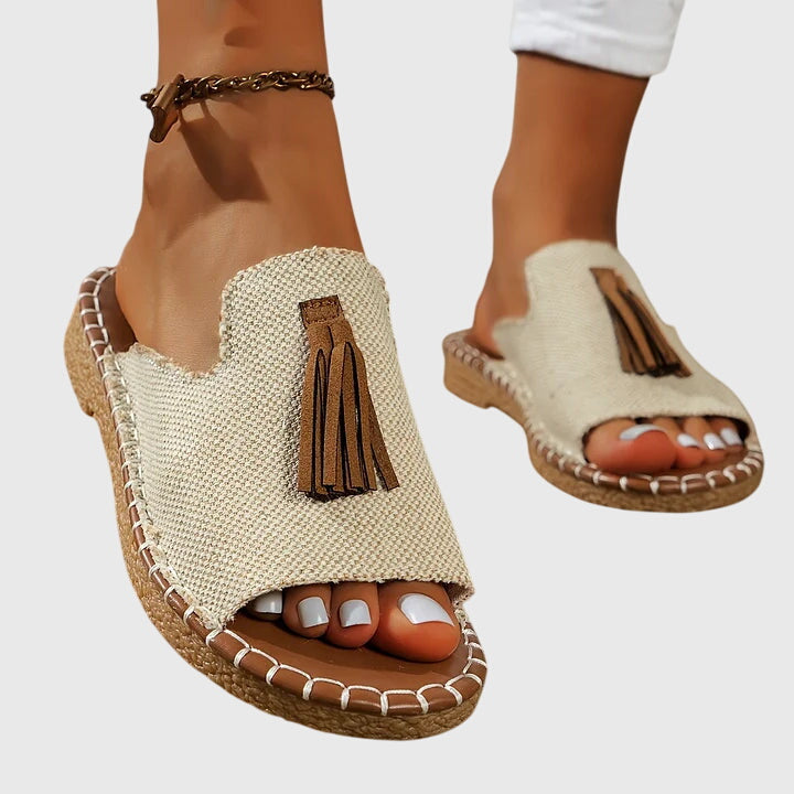 Chambers – Unisex Wide Toe Box Sandals with Room for Bunions