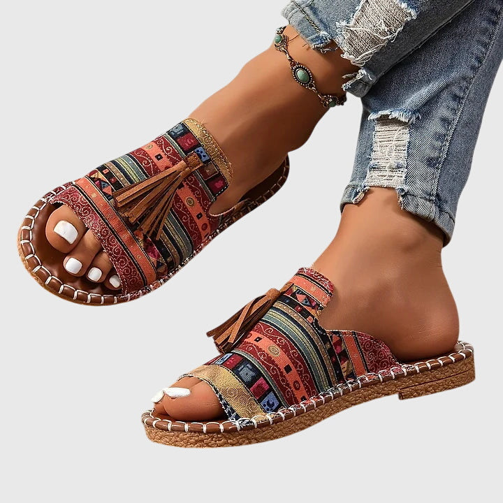 Chambers – Unisex Wide Toe Box Sandals with Room for Bunions