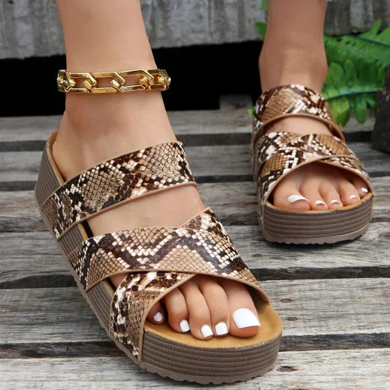 Rowan – Unisex Wide Toe Box Sandals with Room for Bunions