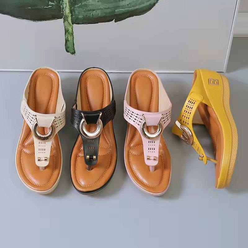 Hubbard – Unisex Wide Toe Box Sandals with Room for Bunions